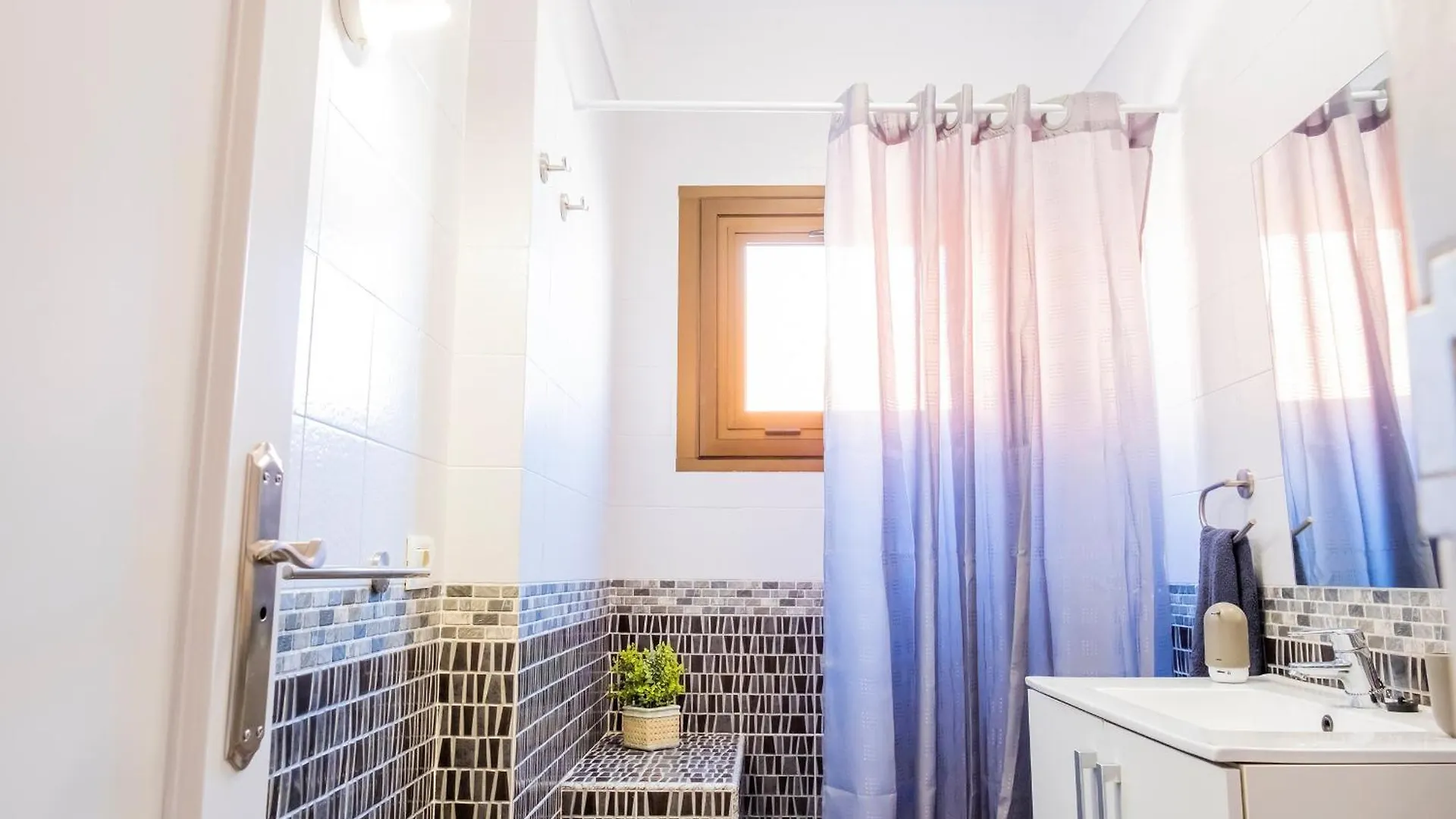 Vivatenerife - Cosy And Elegant Flat In Los Abrigos Apartment 0*,  Spain